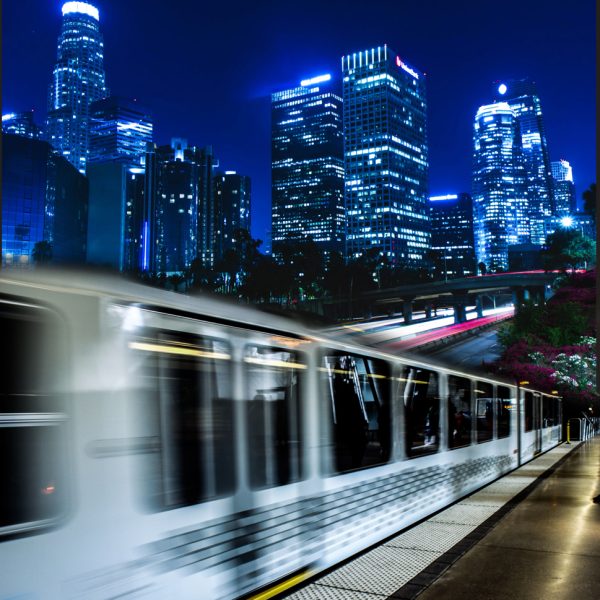 la metro at nght